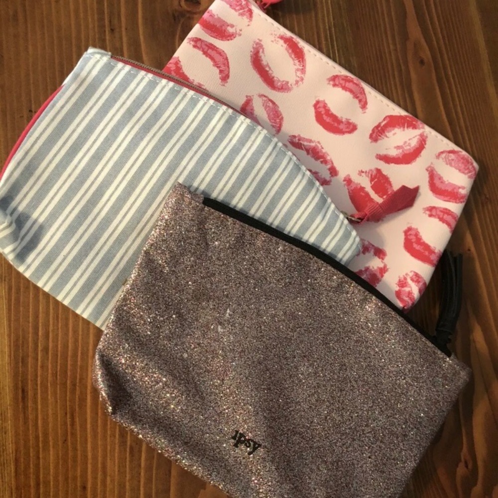 Ipsy makeup glam bags